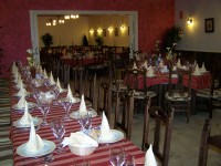 Vista preparaci�n mesas para eventos